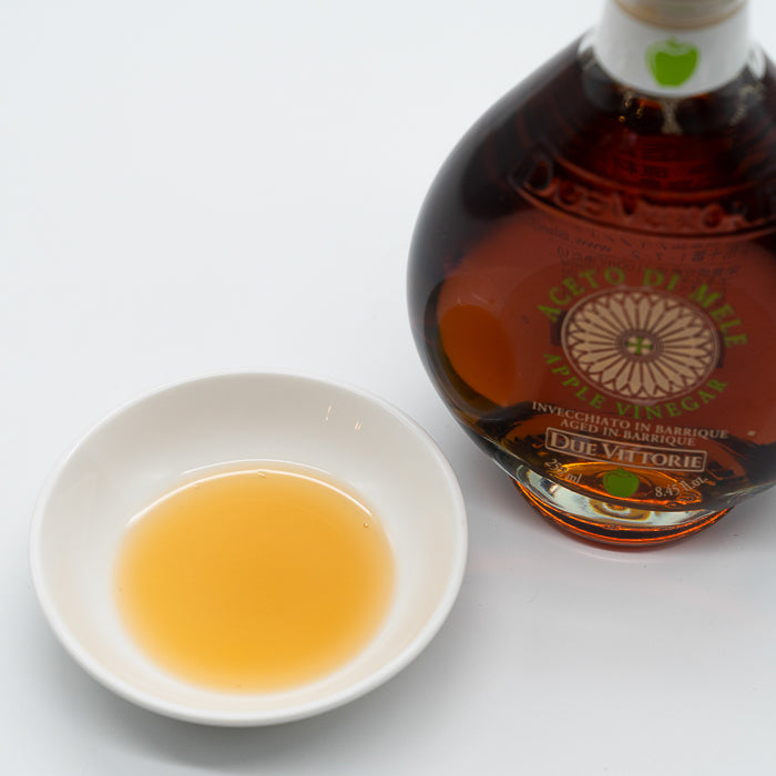 ドゥエヴィットーリエ 熟成アップルヴィネガー Due Vittorie 250ml