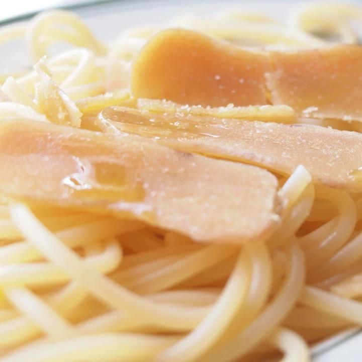 イナウディ ボッタルガ マルーカ ブロック 50g（鱈の一種のカラスミ）