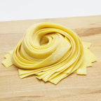 【冷凍】プリマパスタ 冷凍 生パスタ 卵黄たっぷりフェットチーネ 100g